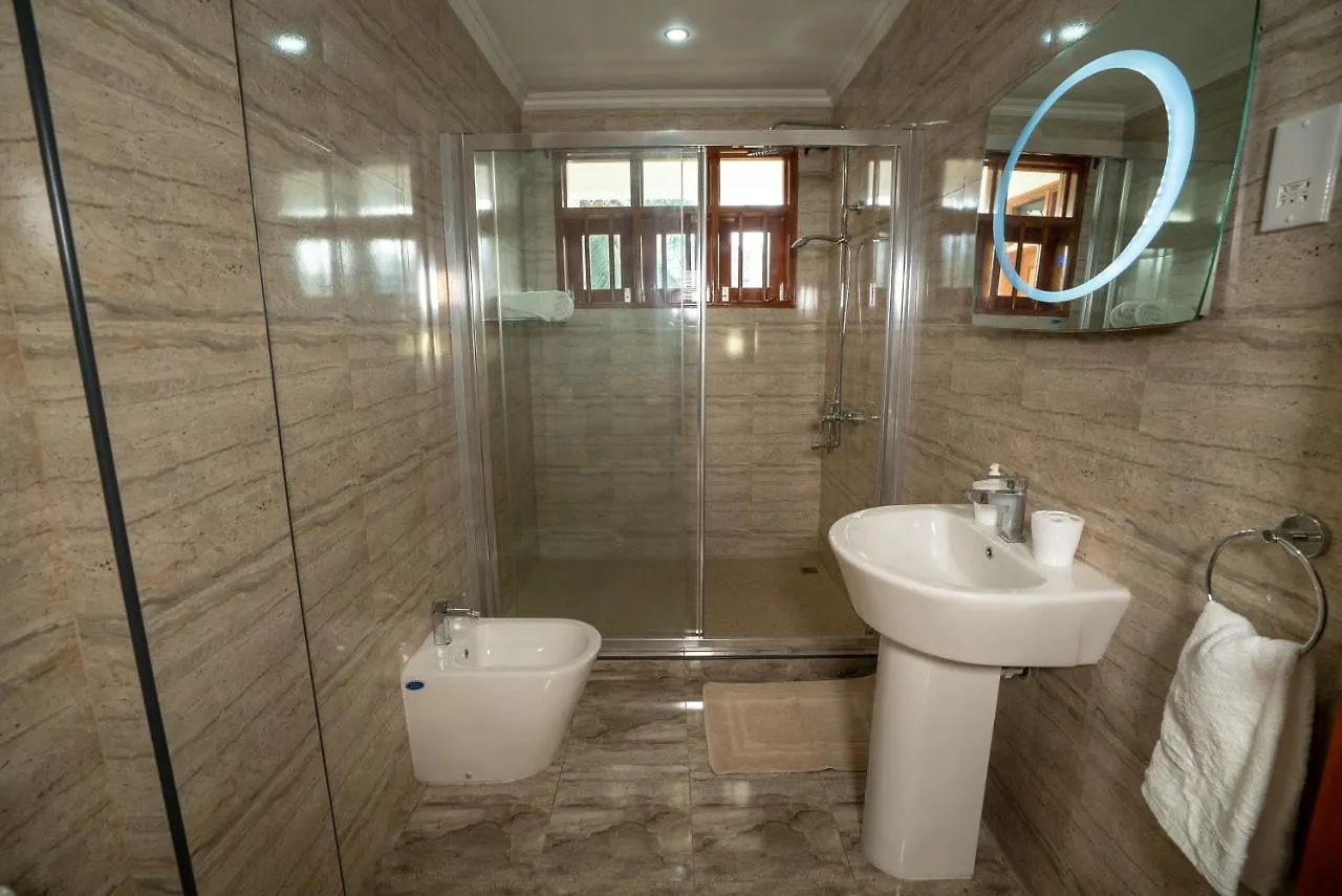 La Belle Residence Self Catering Accommodation Beau Vallon  Beau Vallon (Mahe)