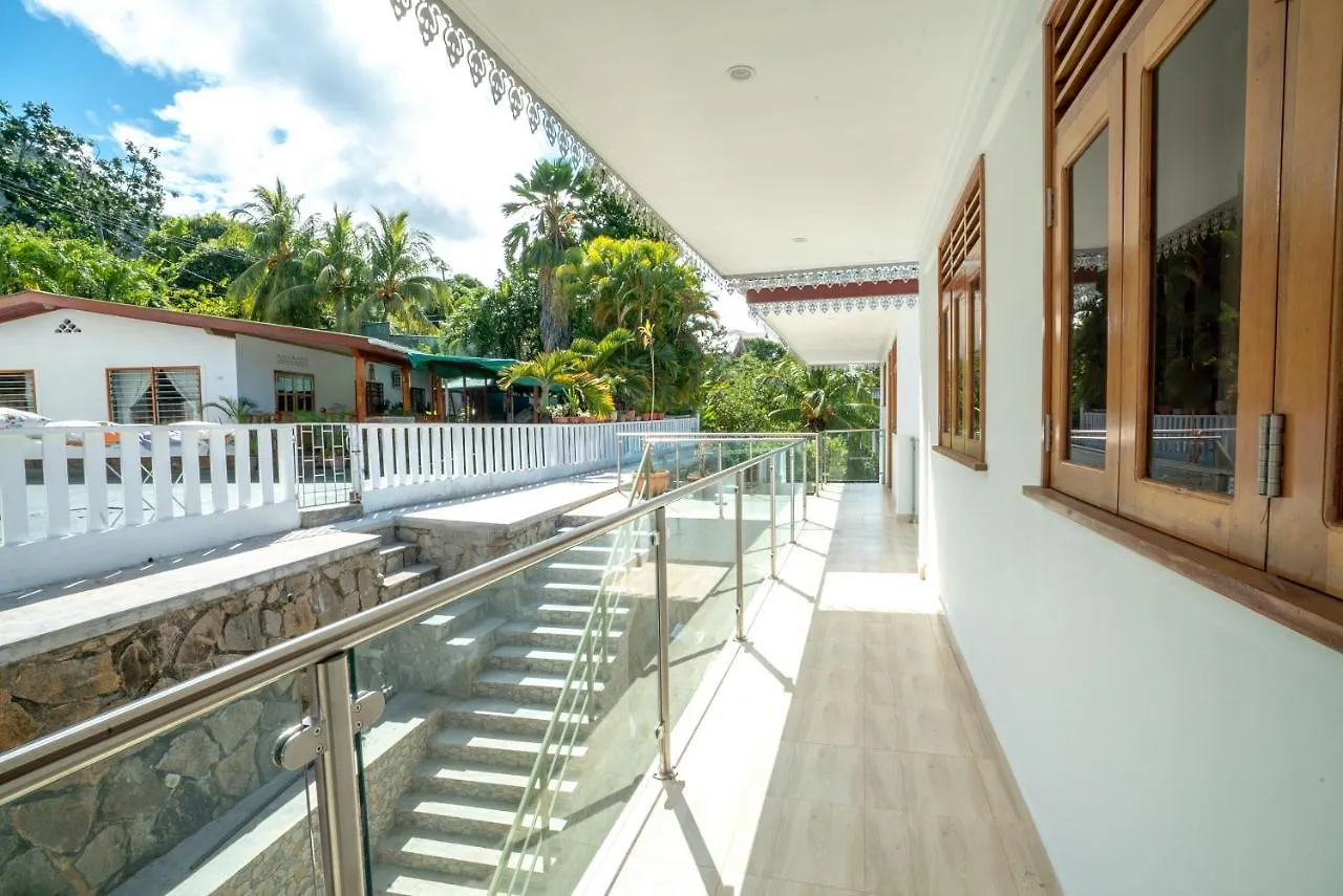 Feriehus La Belle Residence Self Catering Accommodation Beau Vallon  Seychellerne